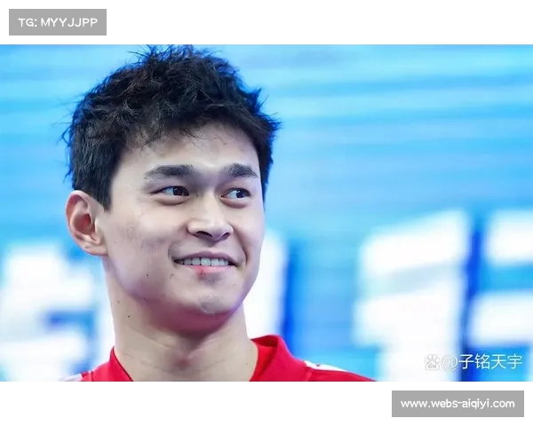 孙杨预赛惊险晋级，深圳泳池再现“王者归来”呼声